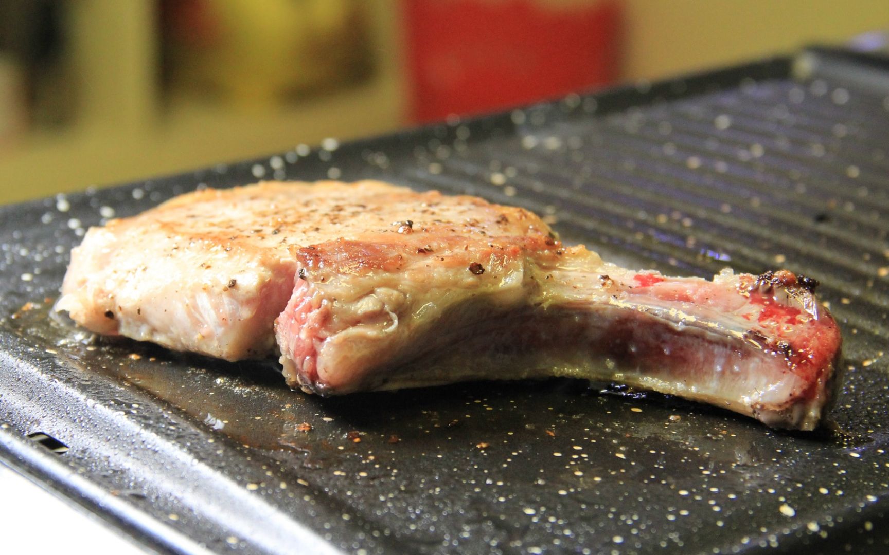 活动  150块买了3块伊比利亚战斧猪排,咱们试下味道如何