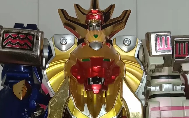 百兽战队万代日版牙吠王,解体展示