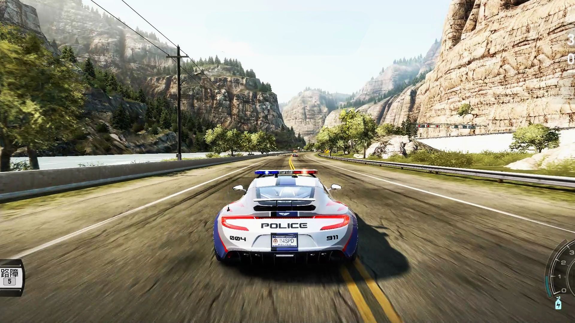 《极品飞车14:热力追踪》boulder desert - weapon of choice