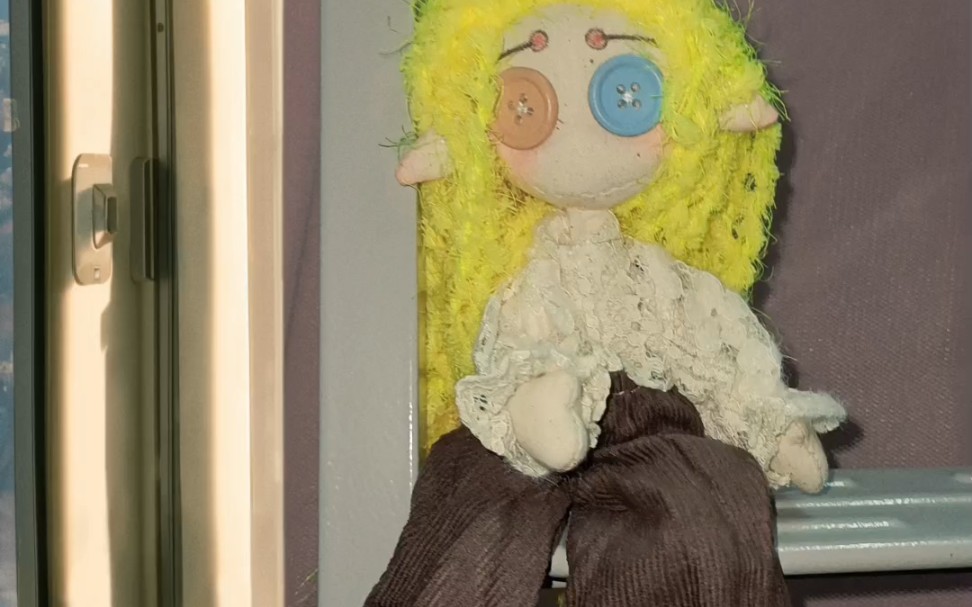 新娃 黑色的已经找到新主人了 金色的还是待领养状态 鬼妈妈玩偶 手作