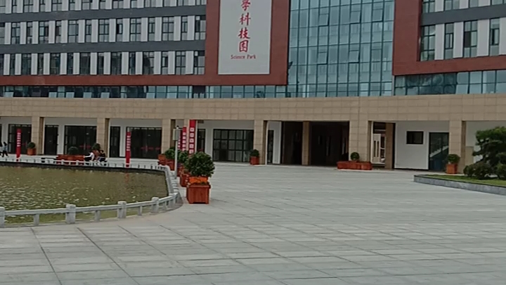 黄河交通学院的建筑设计真是太有风格了!