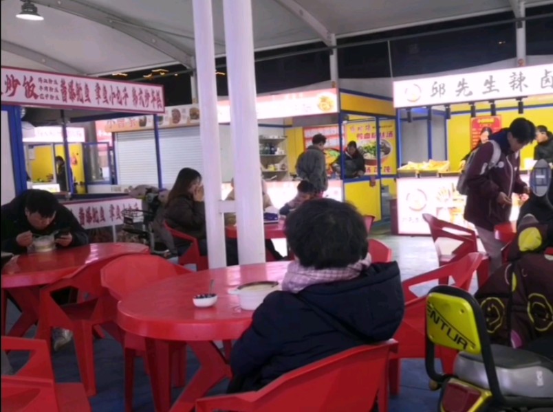 迎新年,盐城新河集市年货美食、夜间小吃.人间烟火气哔哩哔哩bilibili