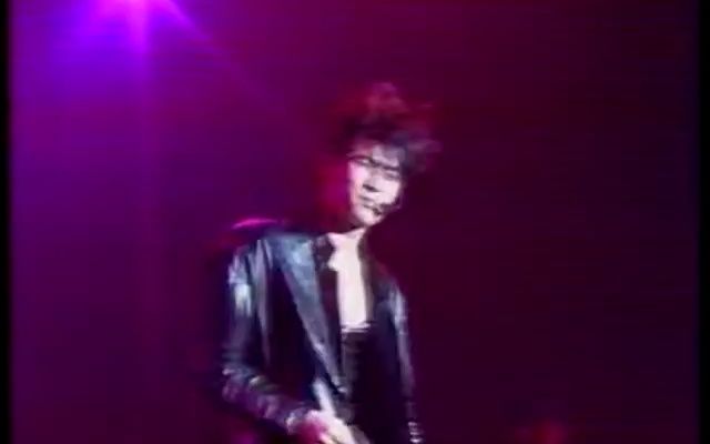 【风骚的昭和摇滚巨星】吉川晃司  HOT LIPS 1987.12.31哔哩哔哩bilibili