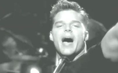 瑞奇马丁(ricky martin)《the cup of life(生命之杯)》live版本,做为