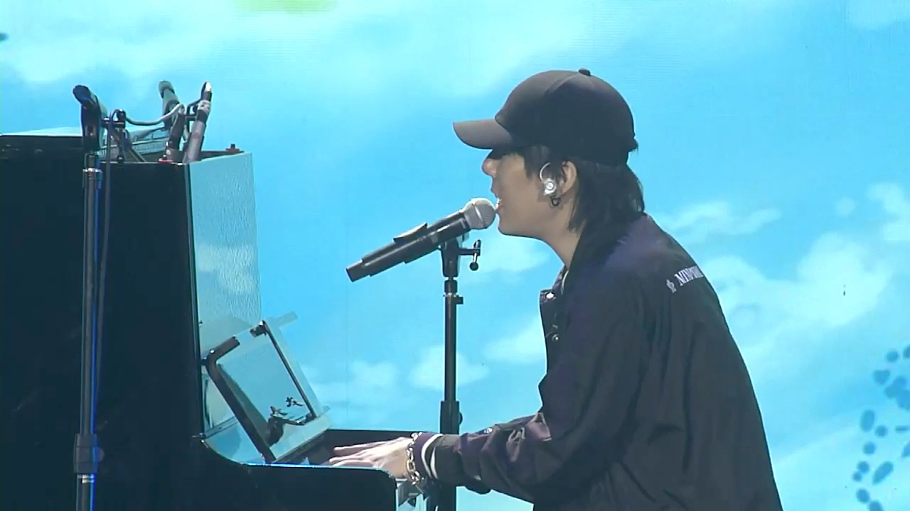天气之子北京见面会野田洋次郎现场演唱主题曲