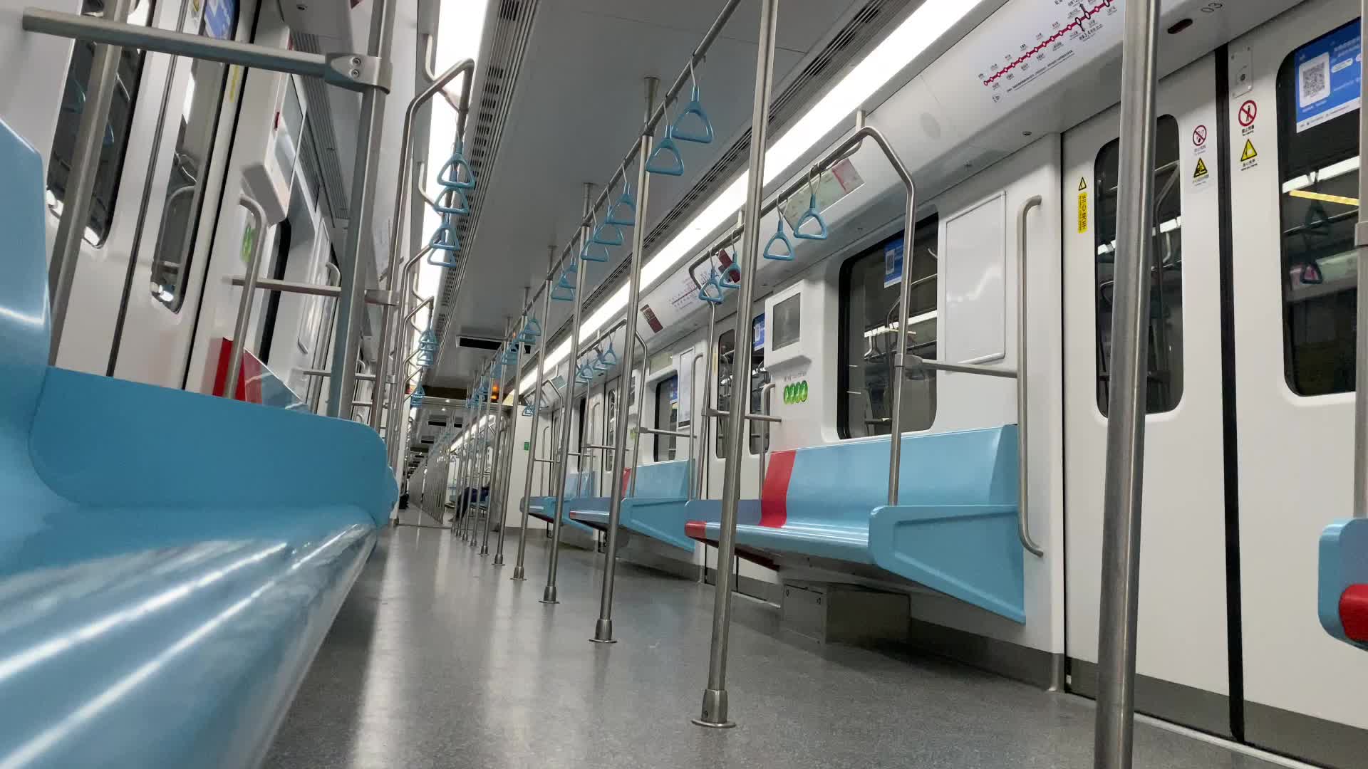 【上海地铁1号线】 pwd拍摄 疫情期间大晚上的钢铁侠二世运行(包车厢)