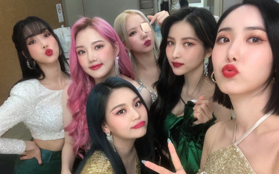 gfriend-mago(回归舞台首秀)_哔哩哔哩 (゜-゜)つロ 干杯~-bilibili