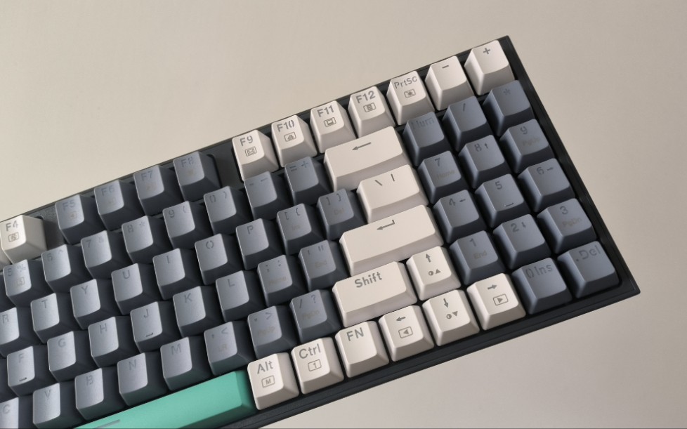 只要200块 特殊配列 机械师k500机械键盘 开箱体验