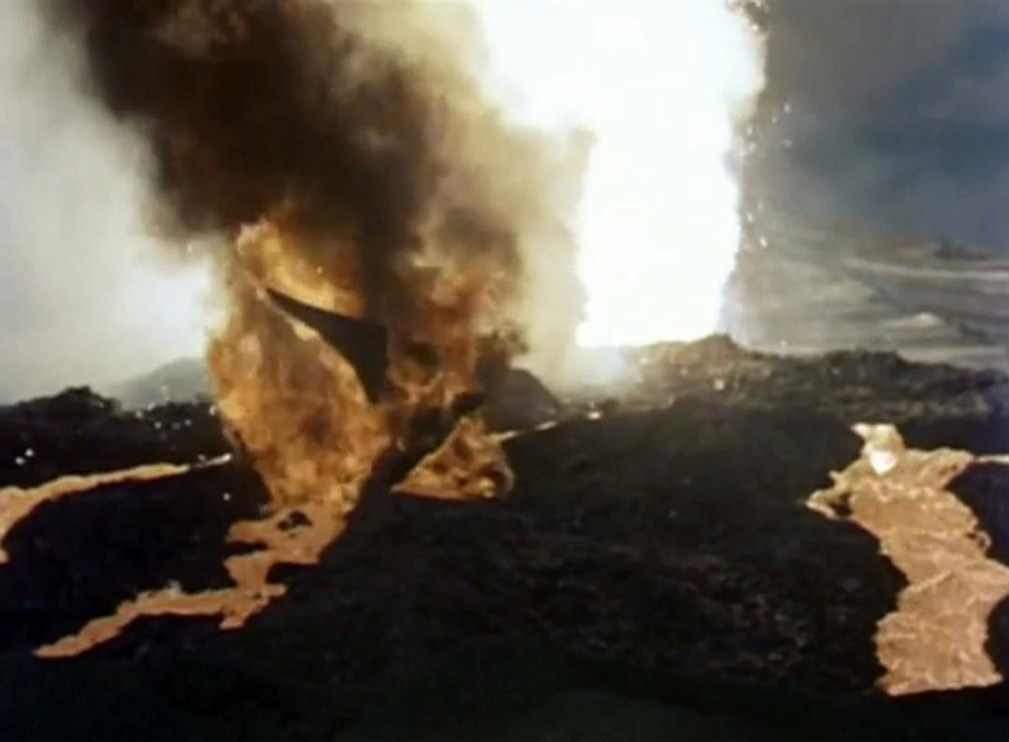 空中大怪兽拉顿