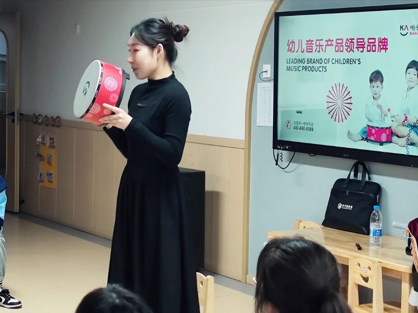 咔卡福师资深入幼儿园做奥尔夫音乐培训