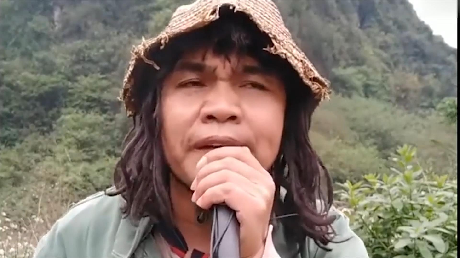 厉害了流浪歌手因一首歌爆红狂赚几个亿歌曲多年经久不衰