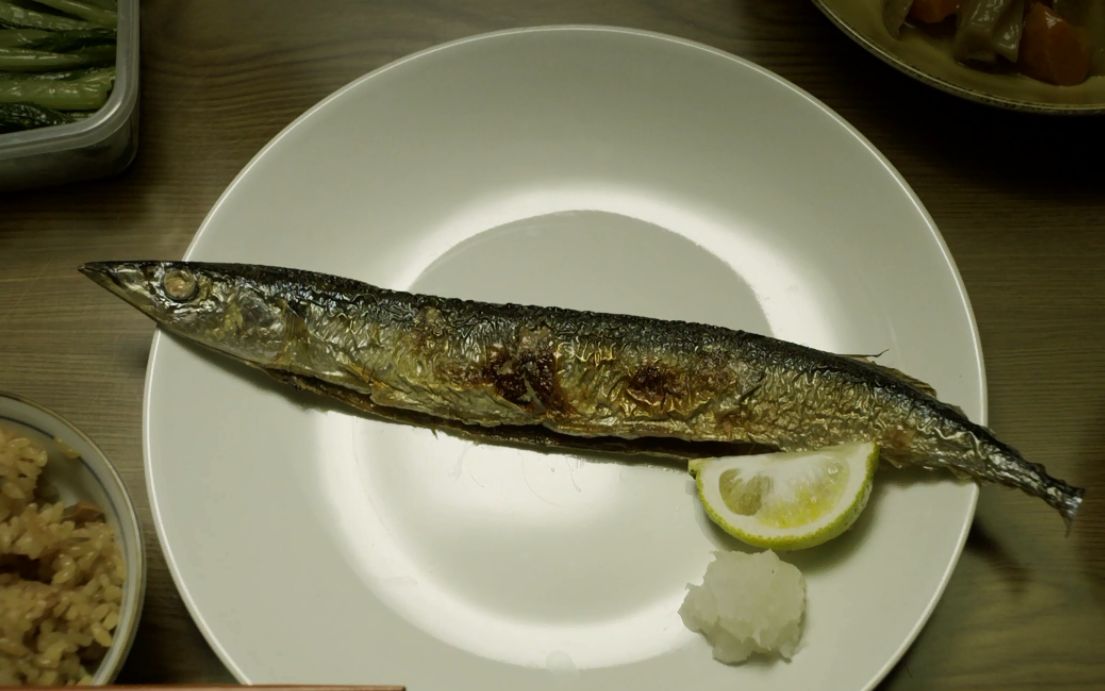 [图]【不求上进的玉子】秋 日式家常美食 包菜卷 秋刀鱼 咖喱饭