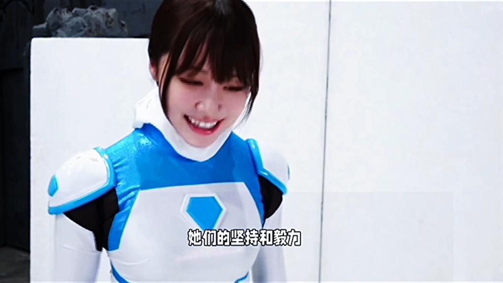女战士拍摄花絮现场太有意思!