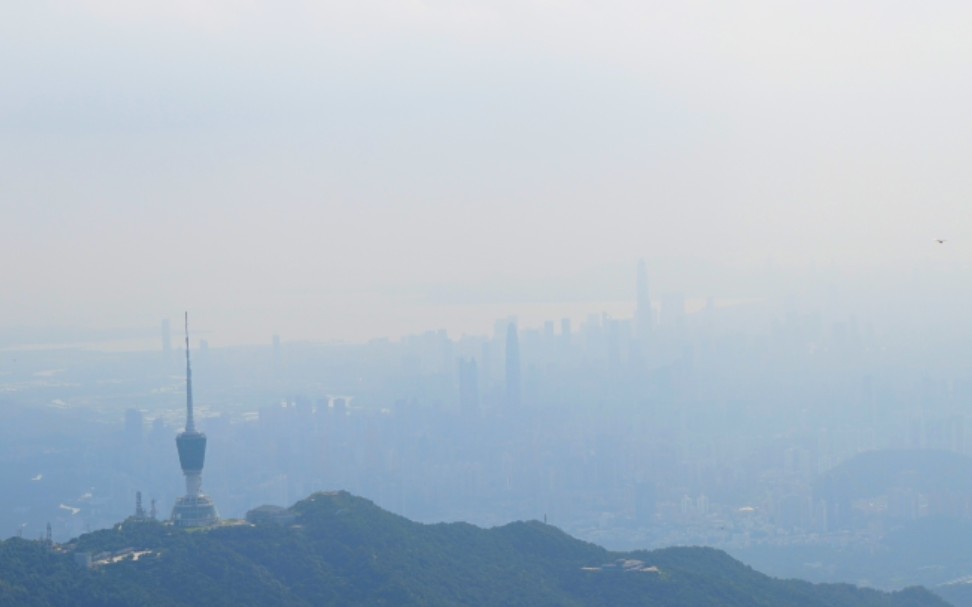 鹏城第一高峰?深圳梧桐山攻略,泰山涧登山道沿途风光/秀桐登山道沿途风光/大梧桐顶峰哔哩哔哩bilibili