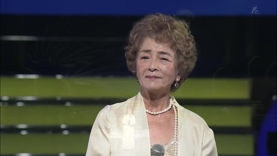 お月様と影ぼうし倍赏千惠子