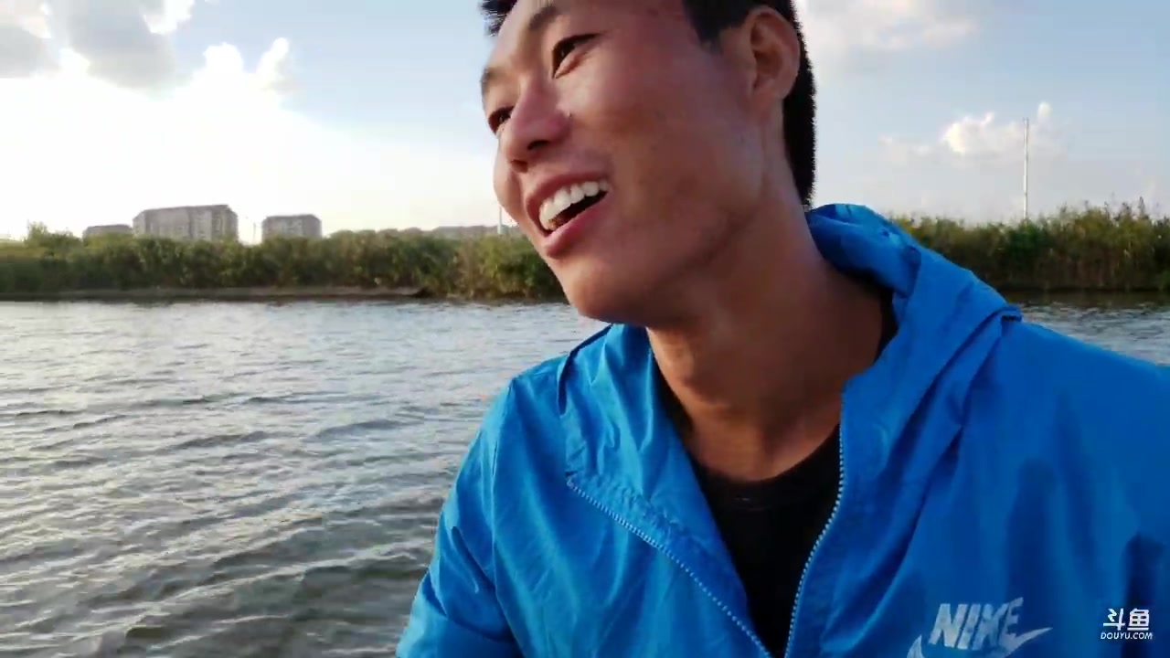 微山湖捕鱼武工队直播录像2019092016时59分18时30分南通寻大货