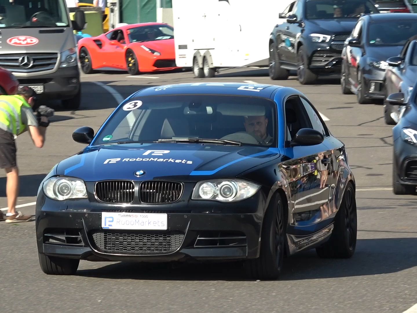 550hp 宝马 m135 roborace vs 奔驰 amg gt r pro | 直线加速赛