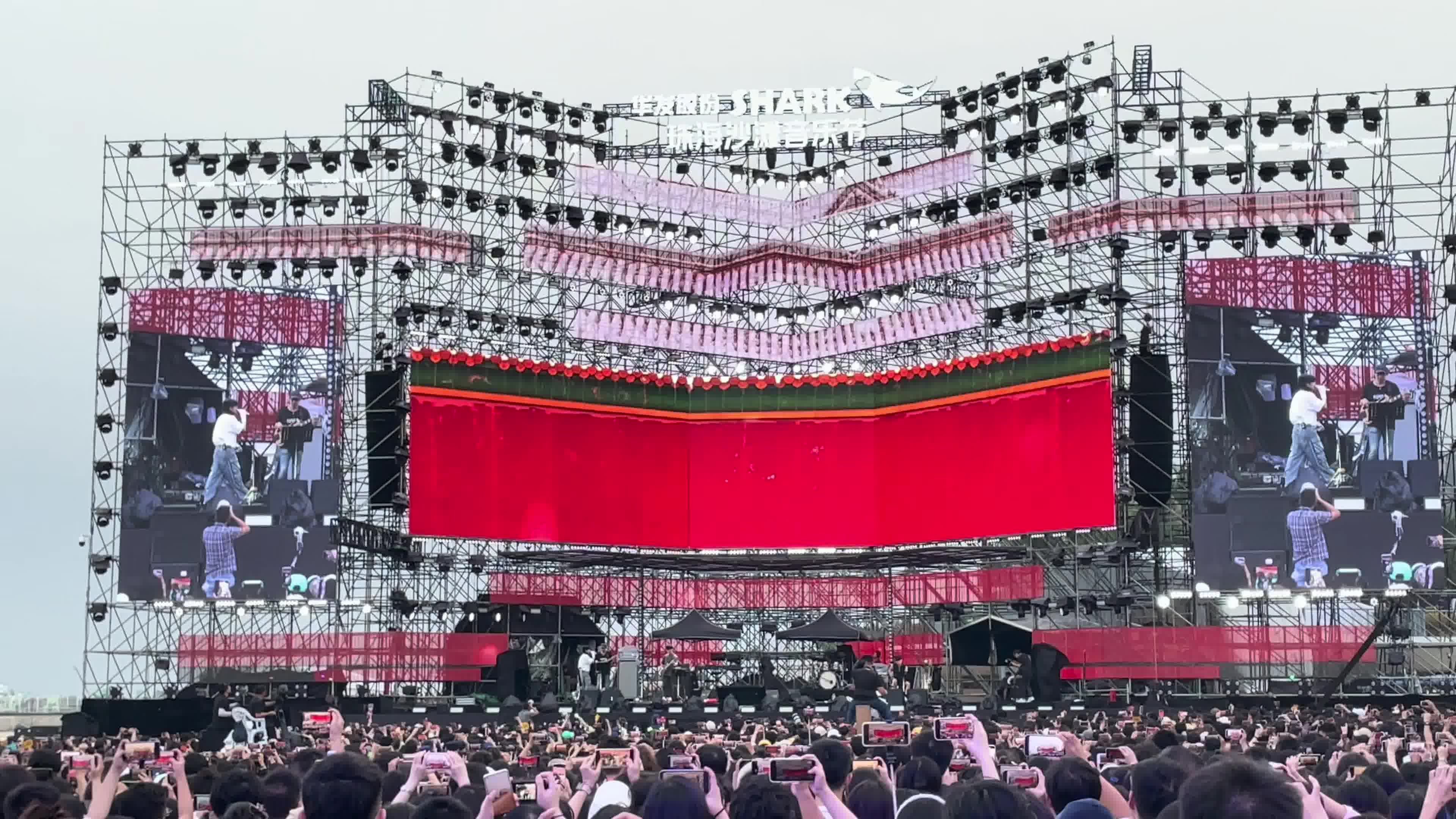 2023珠海沙滩音乐节 陆虎《雪落下的声音》现场