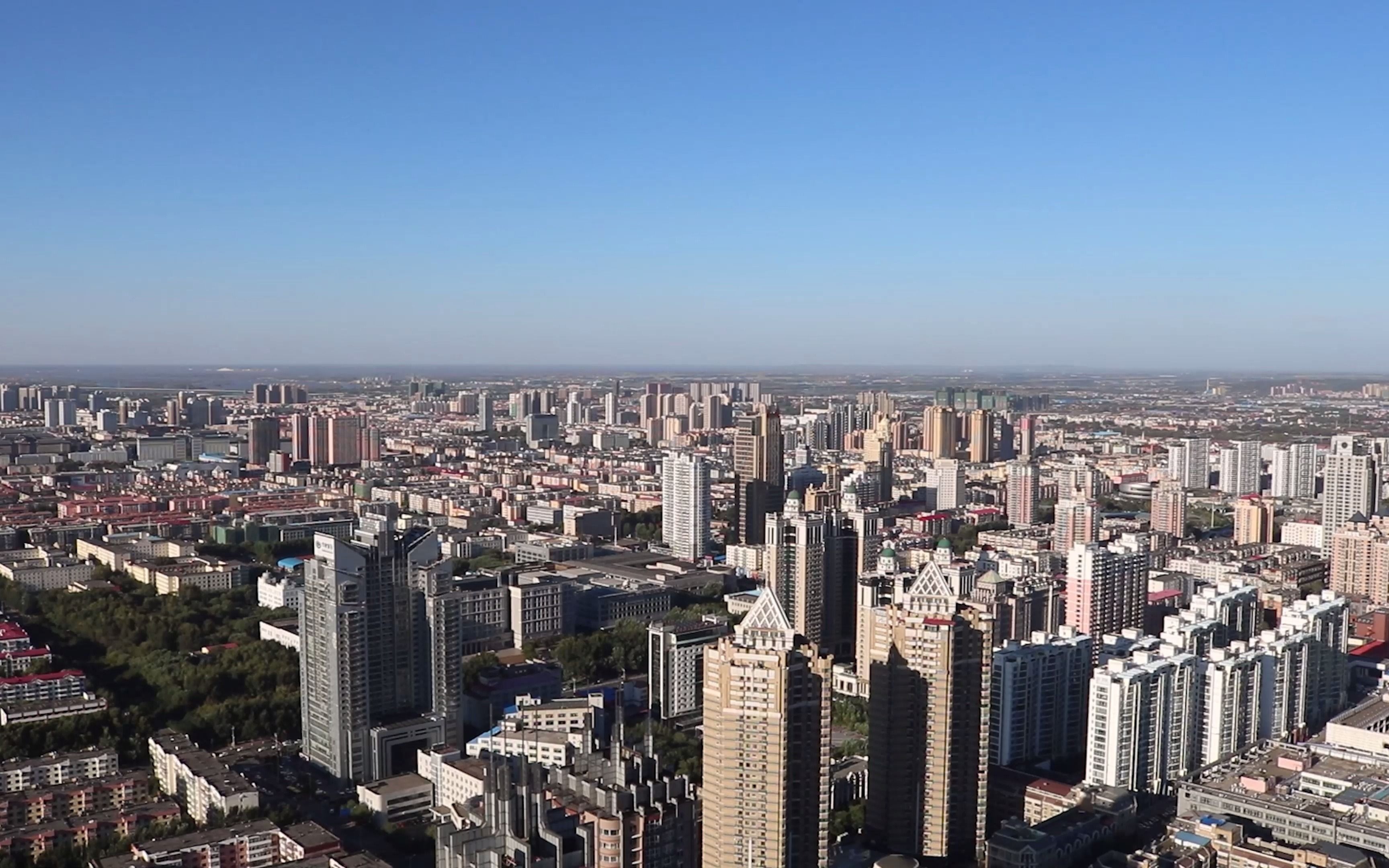 于龙塔鸟瞰哈尔滨