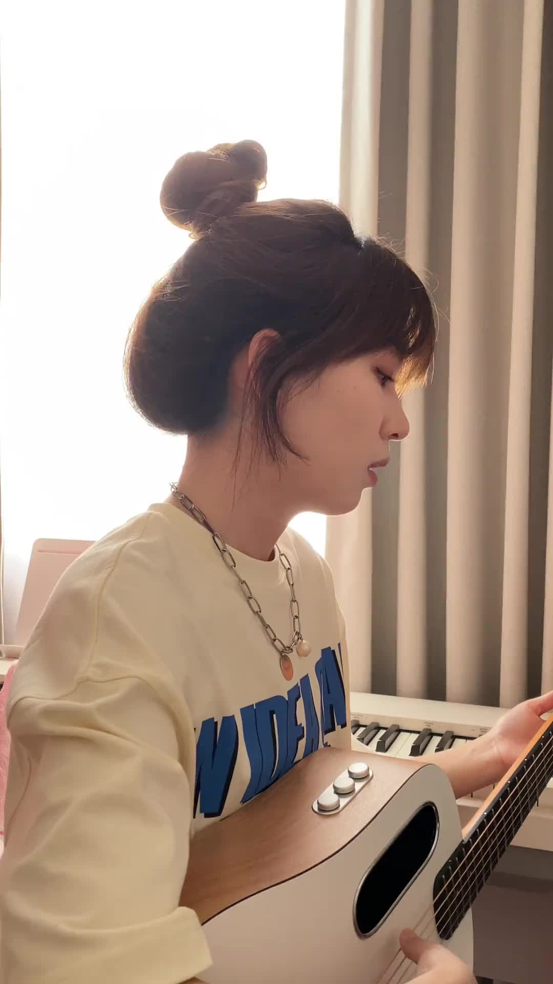 我总在想我不想失去的人也会舍不得失去我吗小半陈粒吉他弹唱翻唱