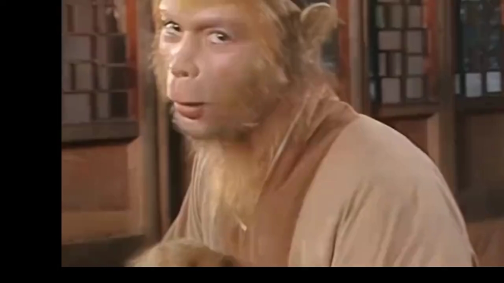 今日呼唤孙大圣,只缘妖雾又重来.