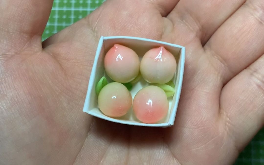 新手粘土教程,可可爱爱的微缩桃子