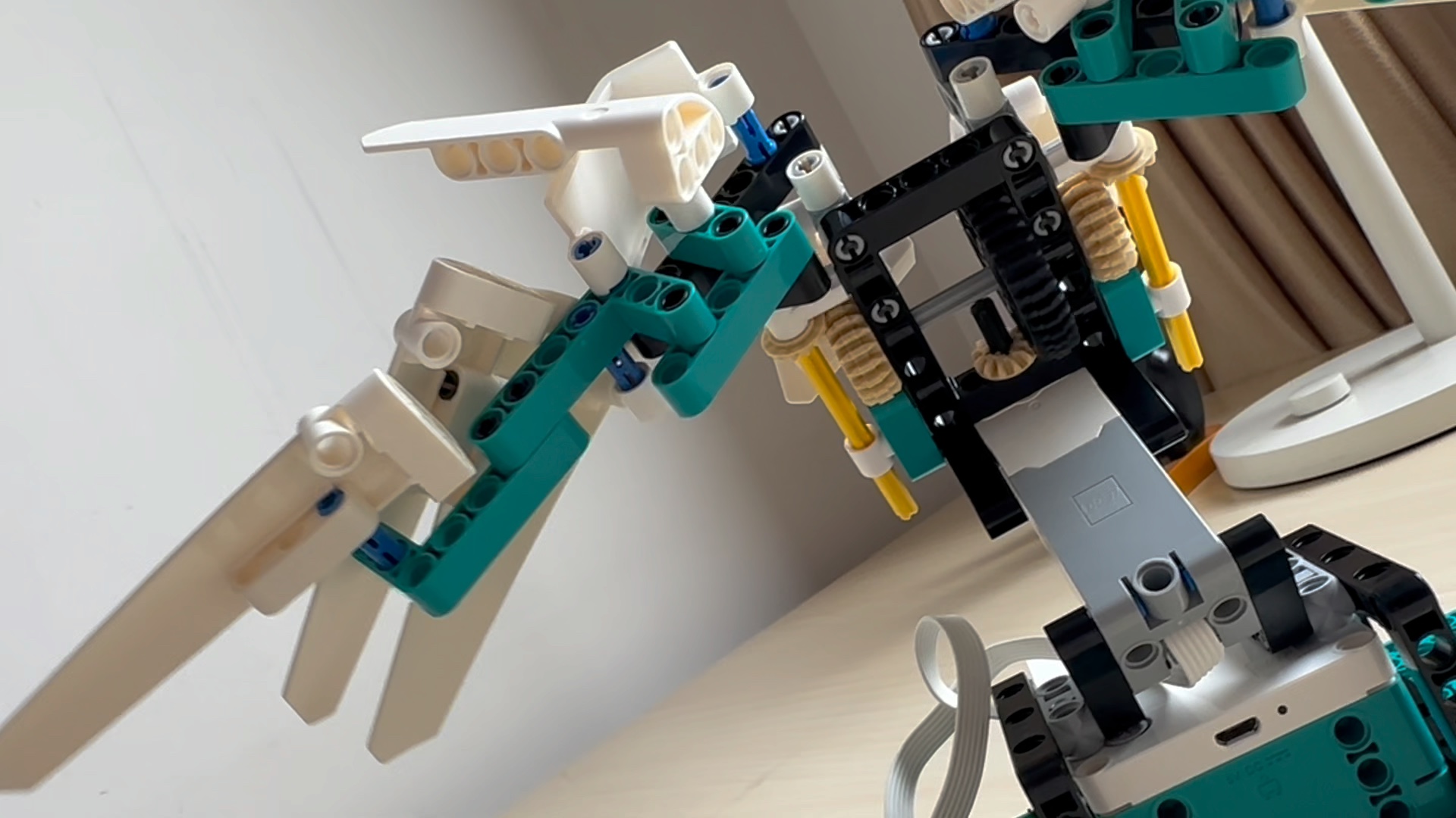 乐高51515 扇动的翅膀