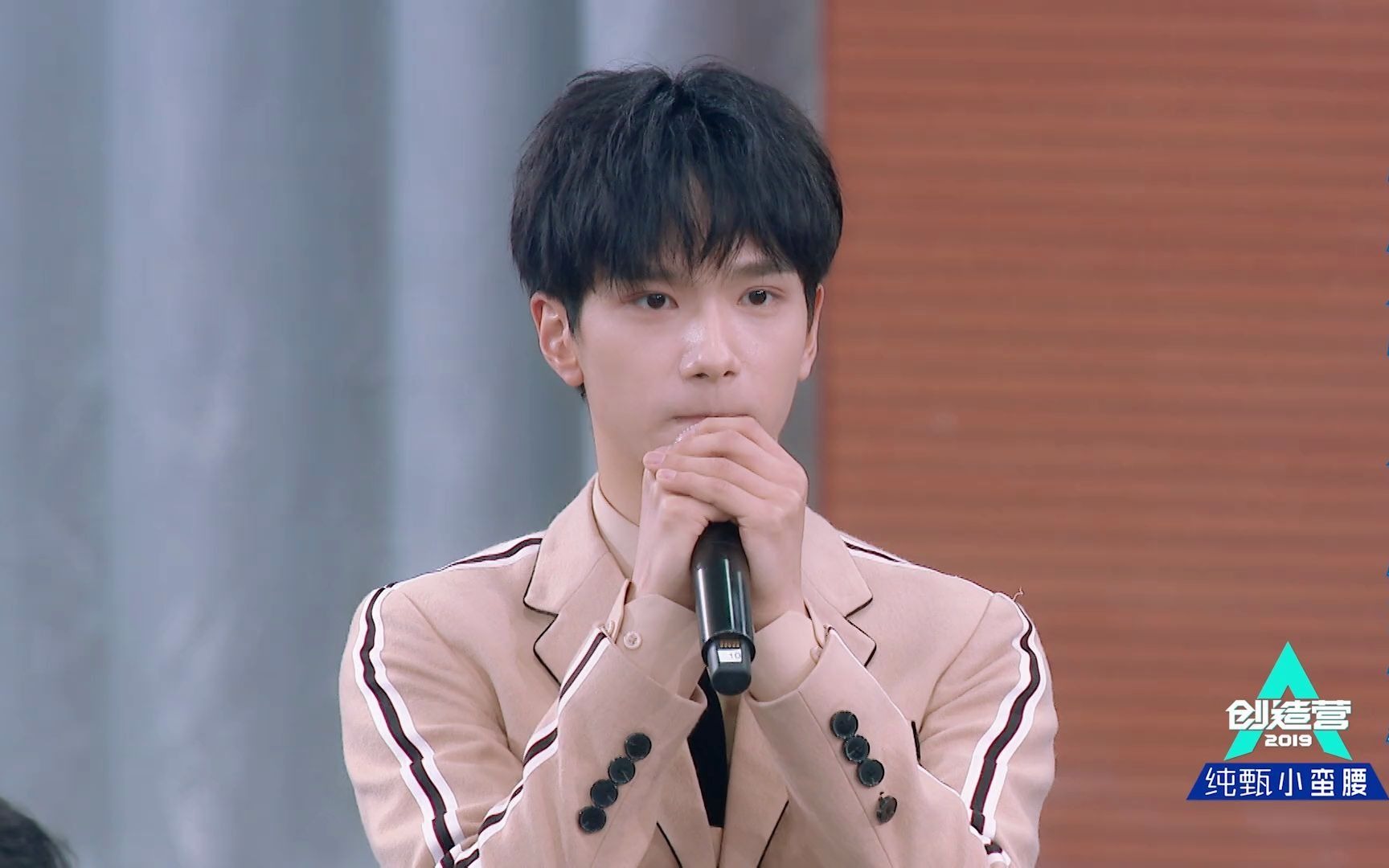 【创造营2019余承恩】 花絮 余承恩坦言自己是个慢热的人,要勇敢地