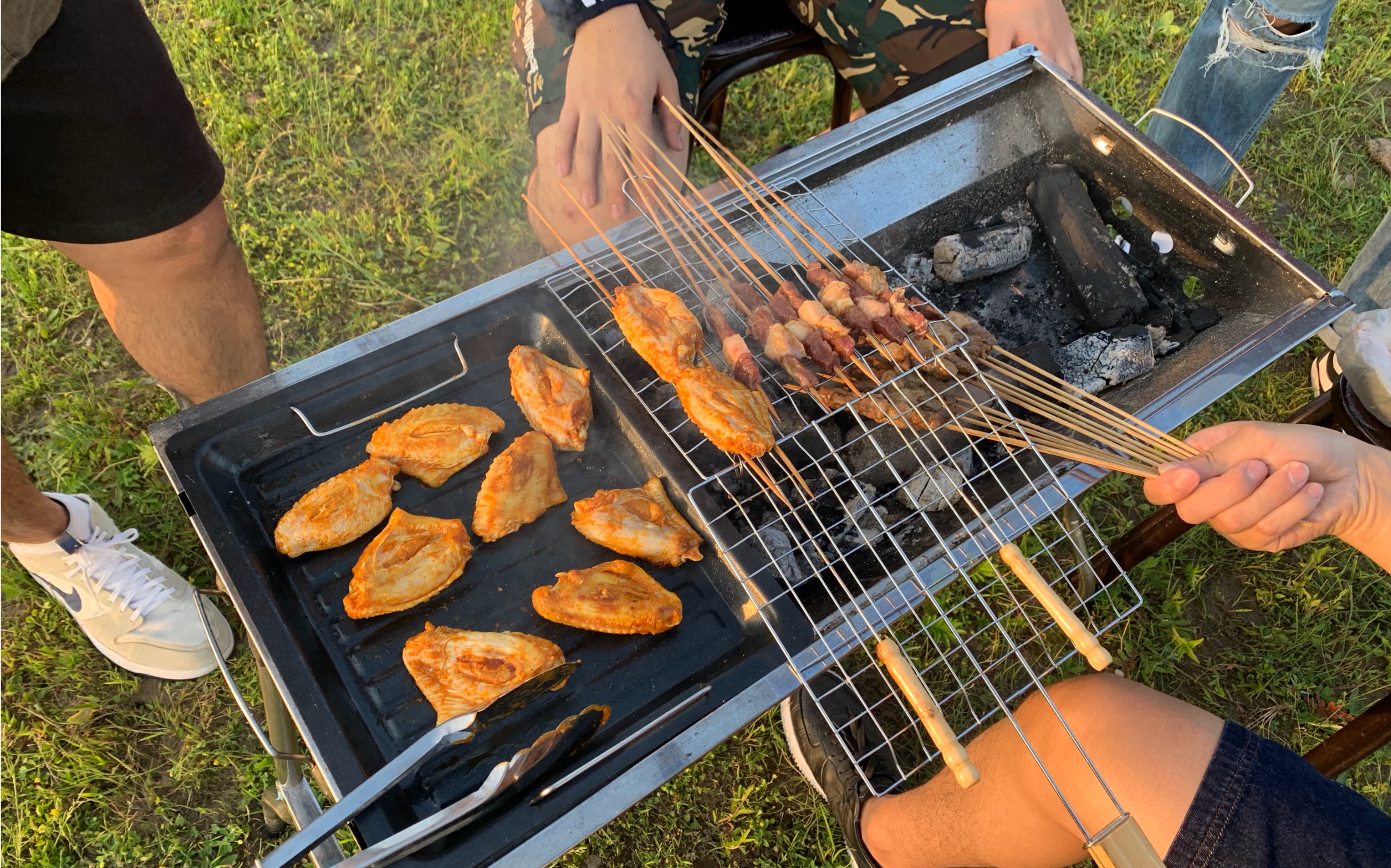 草原河边烧烤vlog