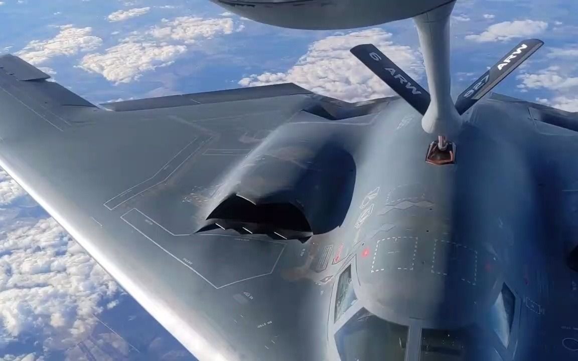 幽灵b2轰炸机空中加油_哔哩哔哩_bilibili