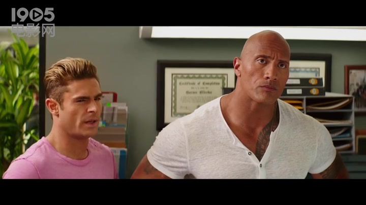 海滩救护队预告片强森携扎克追查投尸秘密