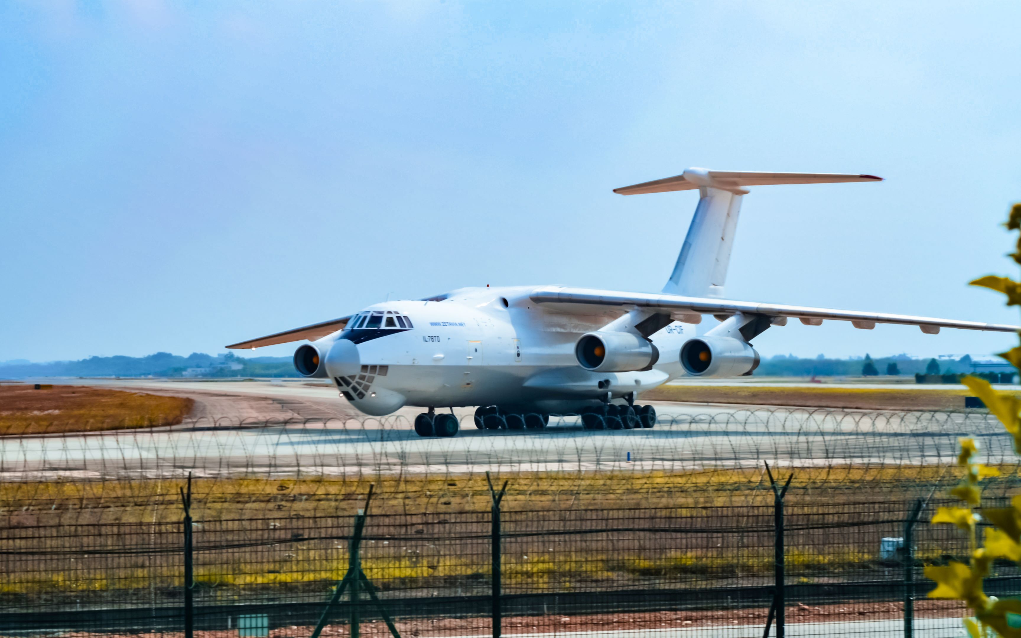 zuuuctu伊尔78看够了来点伊尔76稀有航司zetavia