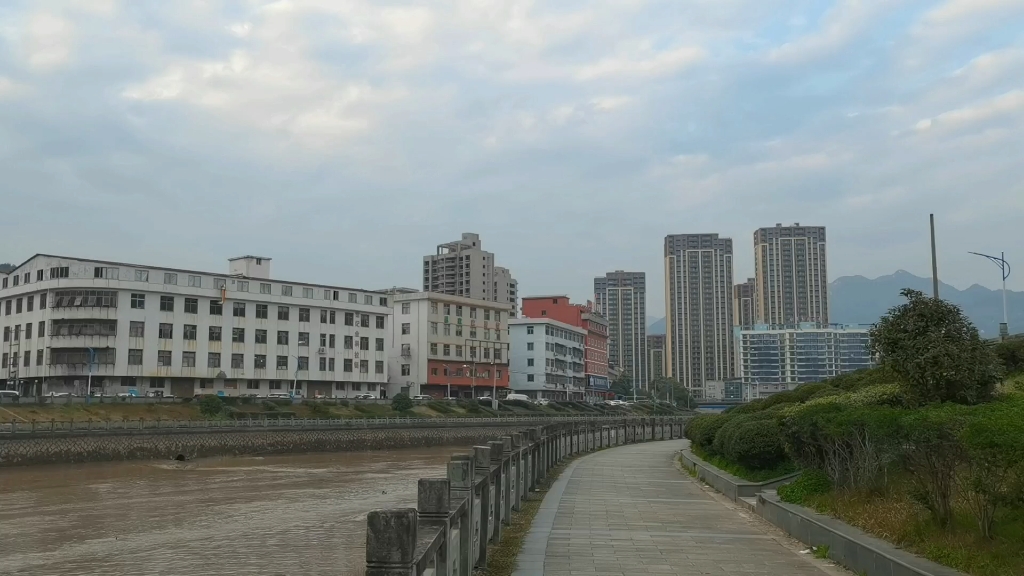 永嘉县桥头镇菇溪河大街街拍,记录美好时光