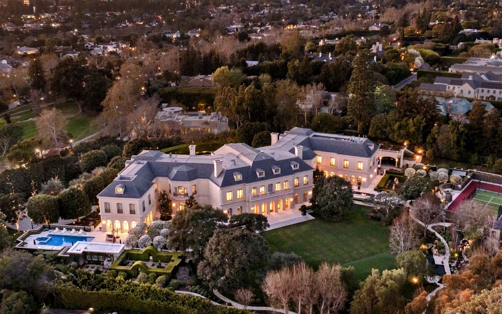 洛杉矶￥11亿超级庄园别墅,法式城堡庄园,奢华欧式装修设计