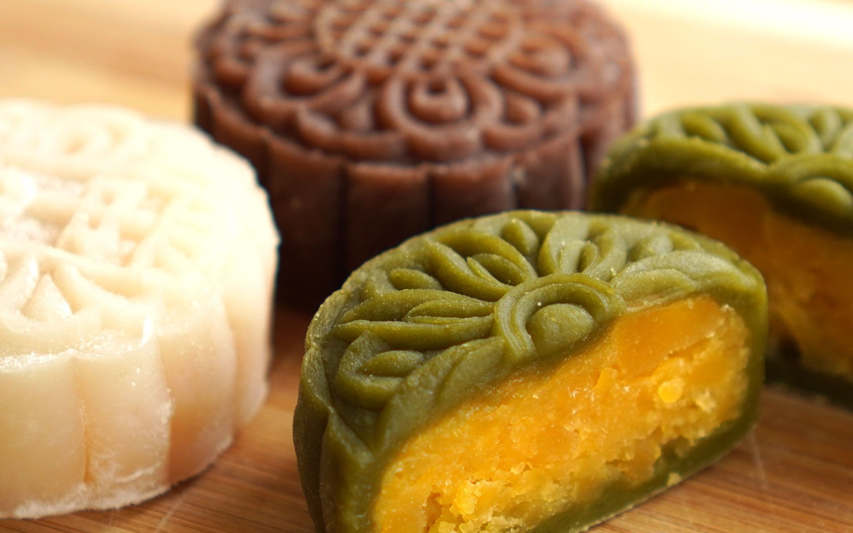 snow skin mooncakes - 冰皮月饼
