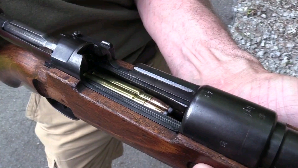 98k烧火棍一起来拉大栓_哔哩哔哩 (゜-゜)つロ 干杯~-bilibili