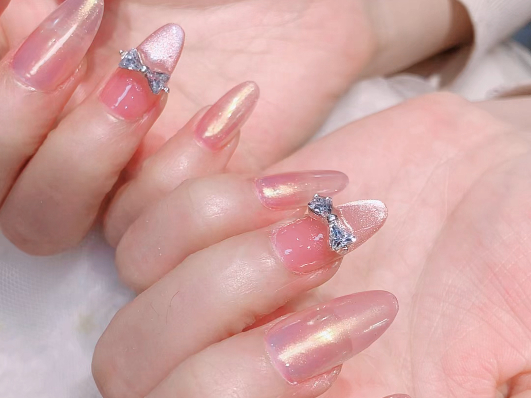 伴娘美甲,冰透美甲