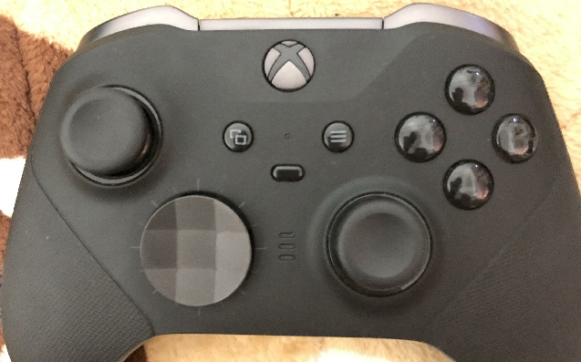 已售799出国行xboxone精英二代手柄