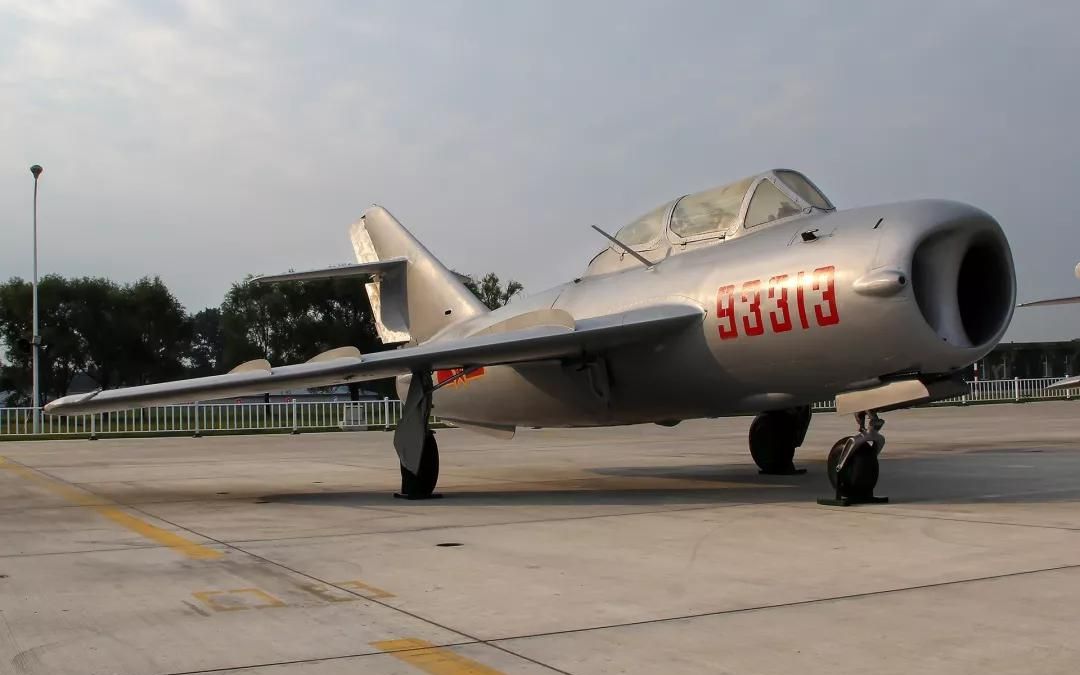 时代的印记:手工还原中国空军歼5语录机,一代传奇的故事_哔哩哔哩_bil