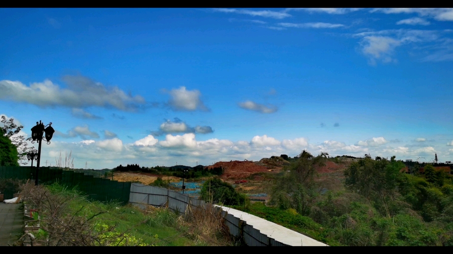 笃定格达活佛那个惠菲宁粉