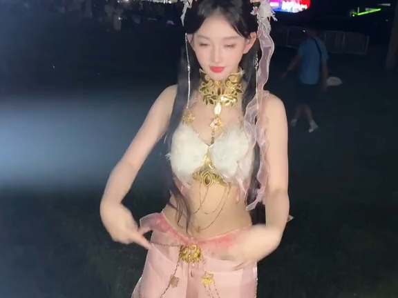 [图]黄玉瑶emergency #永劫倩女彼岸音乐节