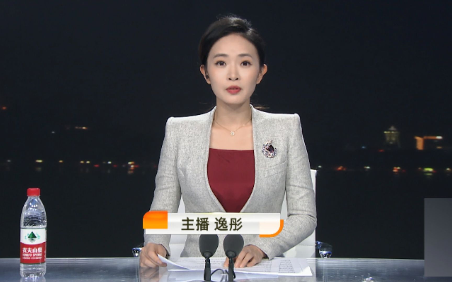 《1818黄金眼》民生版20211122:长发及腰被人剪掉 荒唐背后什么动机