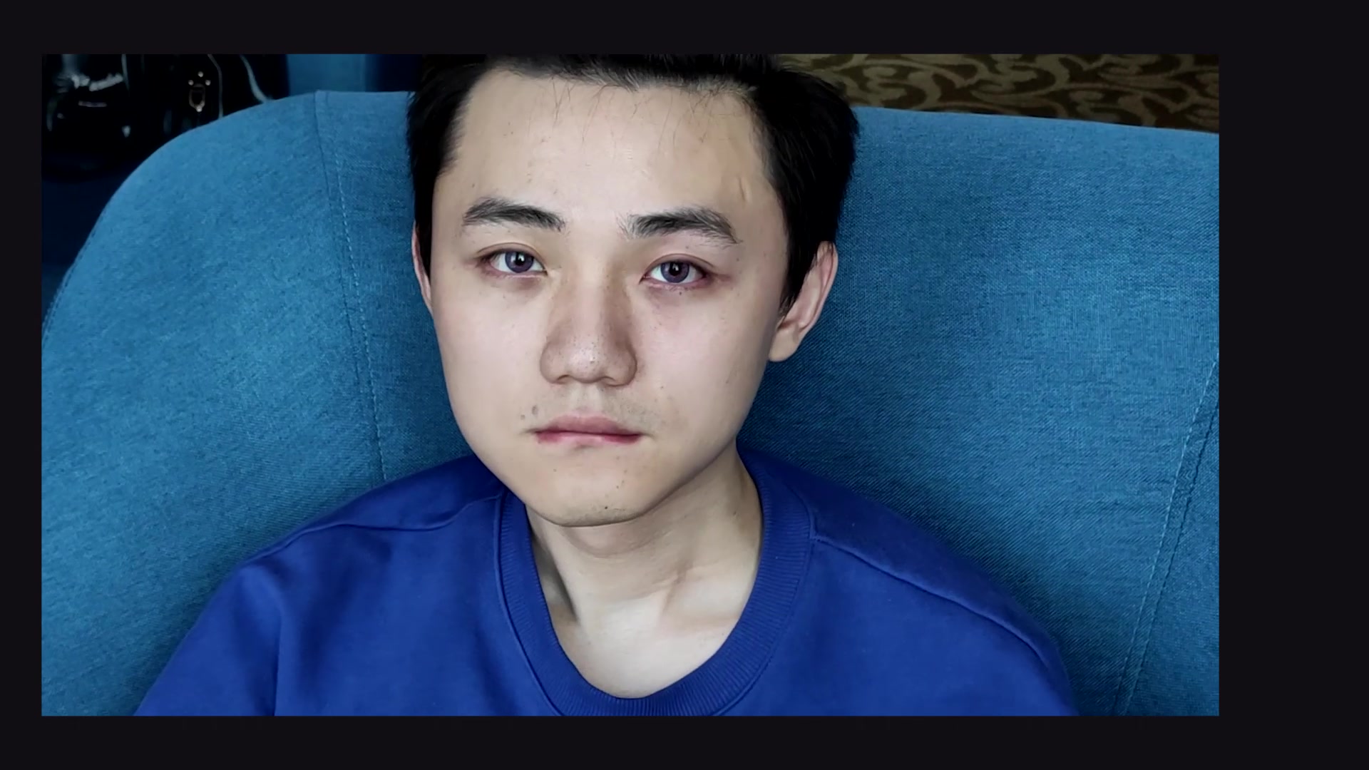 【虎牙蓝胖子】黑天鹅月下绅士拍摄花絮,双十一开启写真预售!