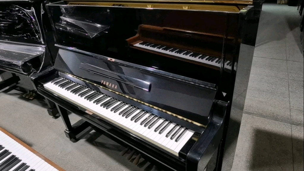 雅马哈u3a挑选原始状态拍摄成色极佳