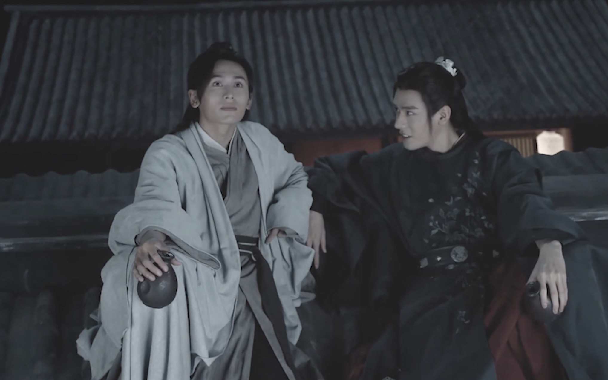 【山河令】温周 一点一点暖着你 把你的心也变热闹_哔哩哔哩 (゜-゜)