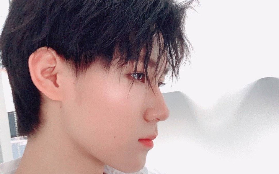 张真源reaction9囚鸟睫毛弯弯foucs深情甜