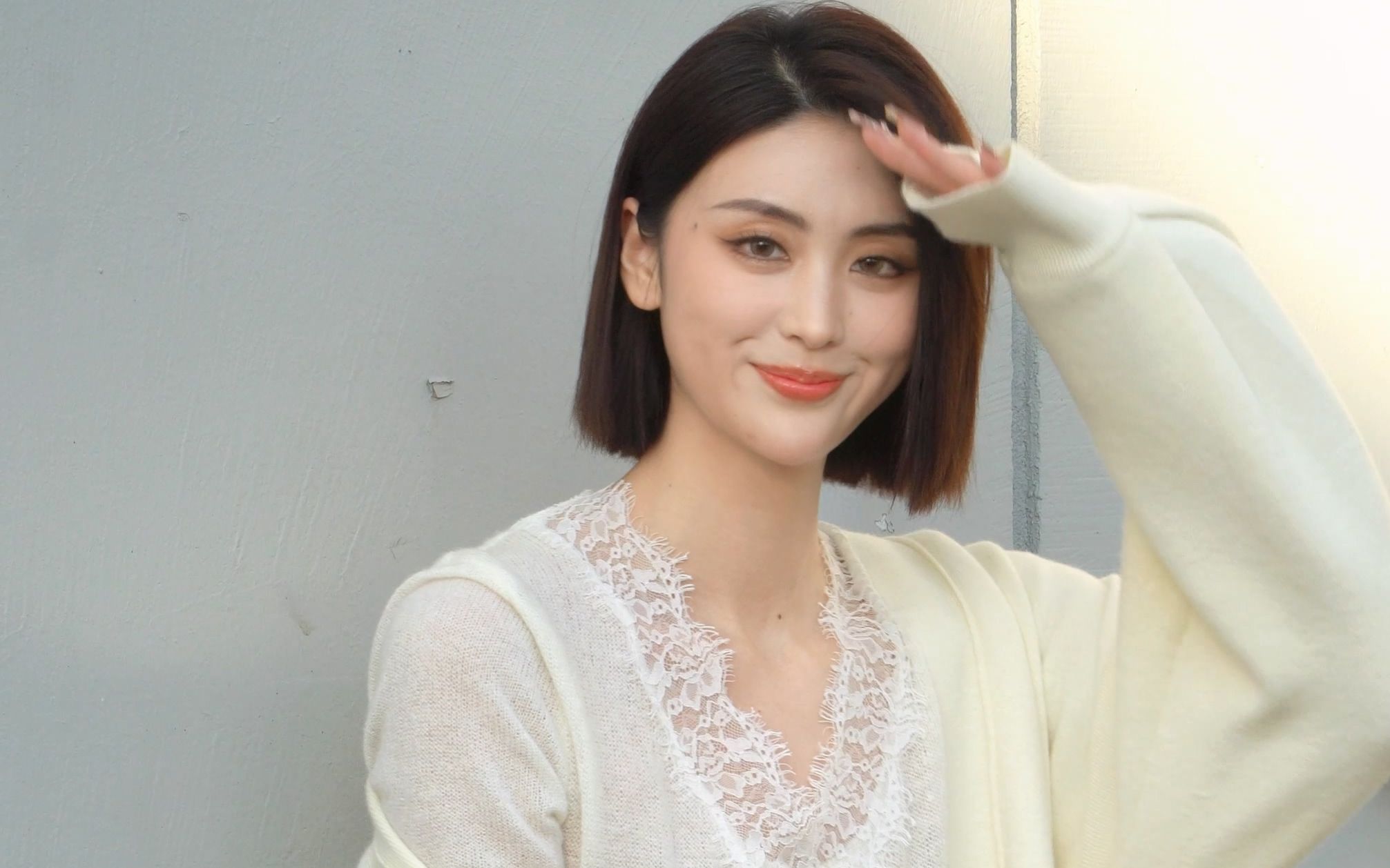 超模唐若秋 2022广州国际车展 东风日产车模 19 场外-颜选美女-默认