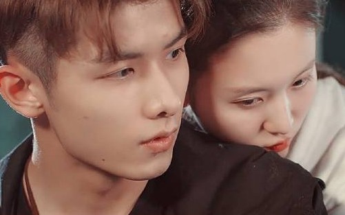 放羊cp 校霸林弋阳x小白兔张芳芳_哔哩哔哩_bilibili