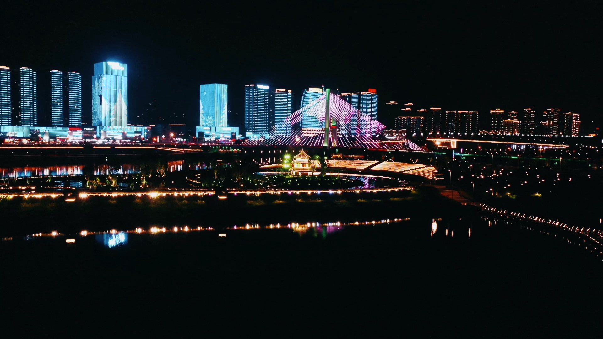 2020新的一年,加油.#航拍南充