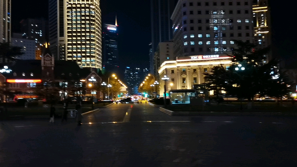 大连中山广场夜景图片